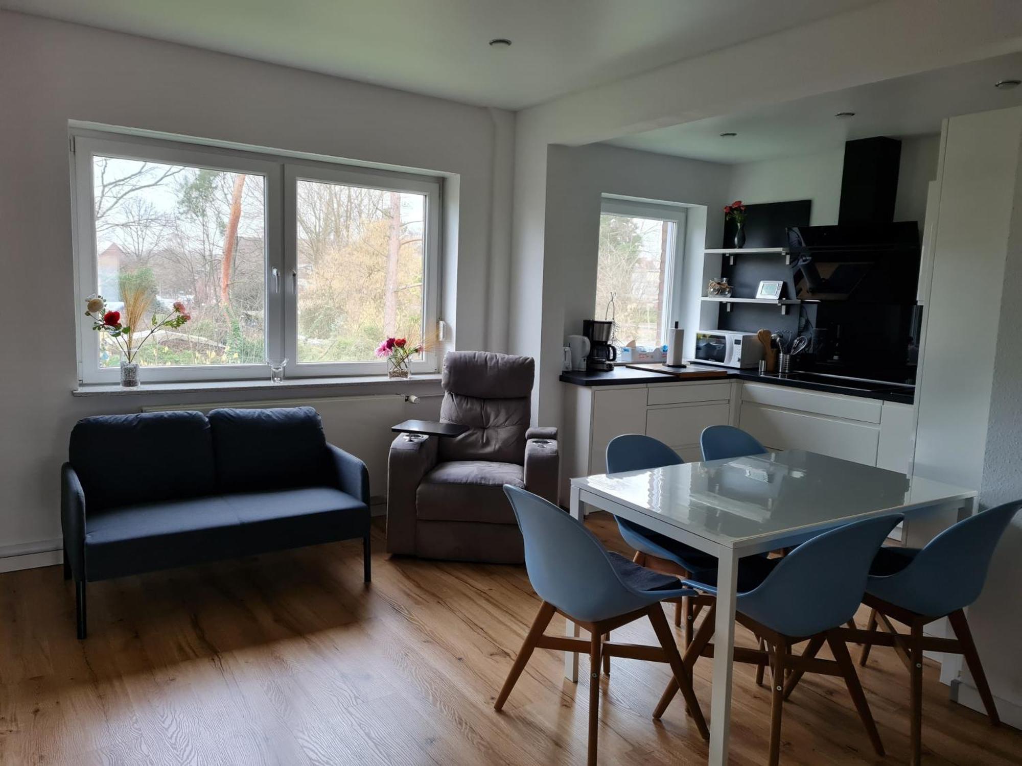 Roombyorder Apartment